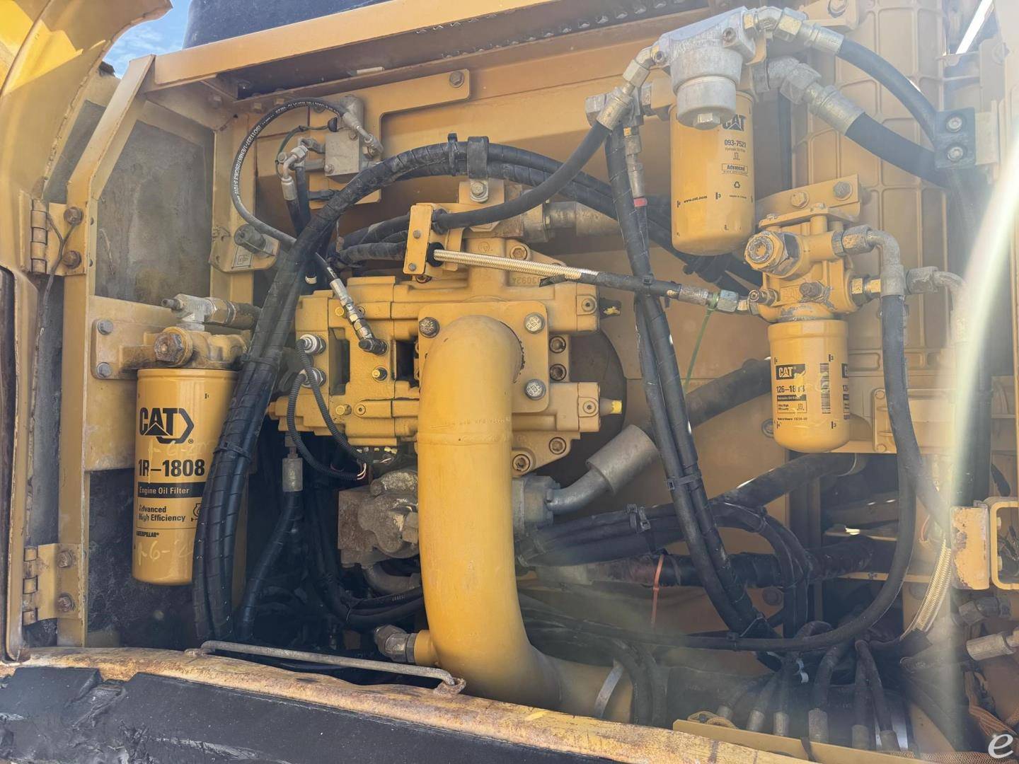 2003 Cat 330CL