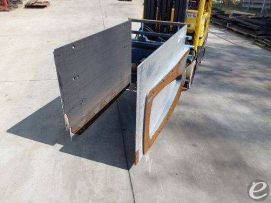 2019 Rightline LGM072