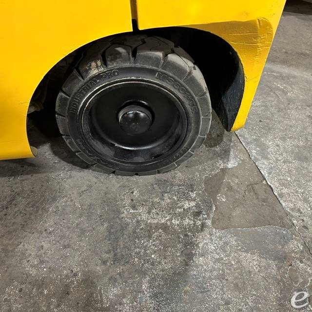 2020 Yale GLC050LX