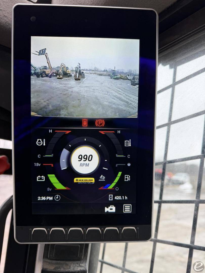 2022 New Holland C345