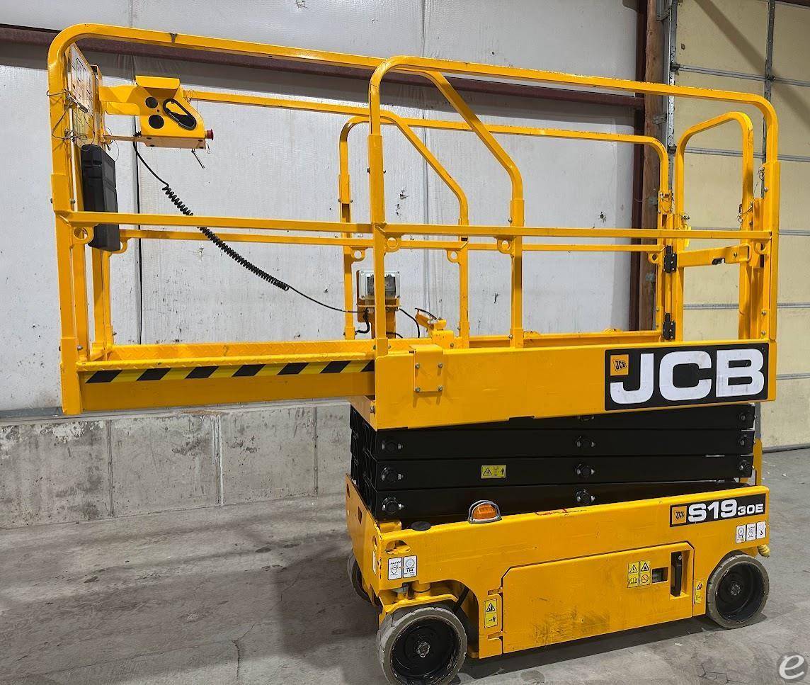 2023 JCB S1930E Electric Scissor Lift - 123Forklift