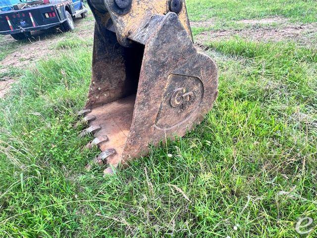 1994 John Deere 790E LC