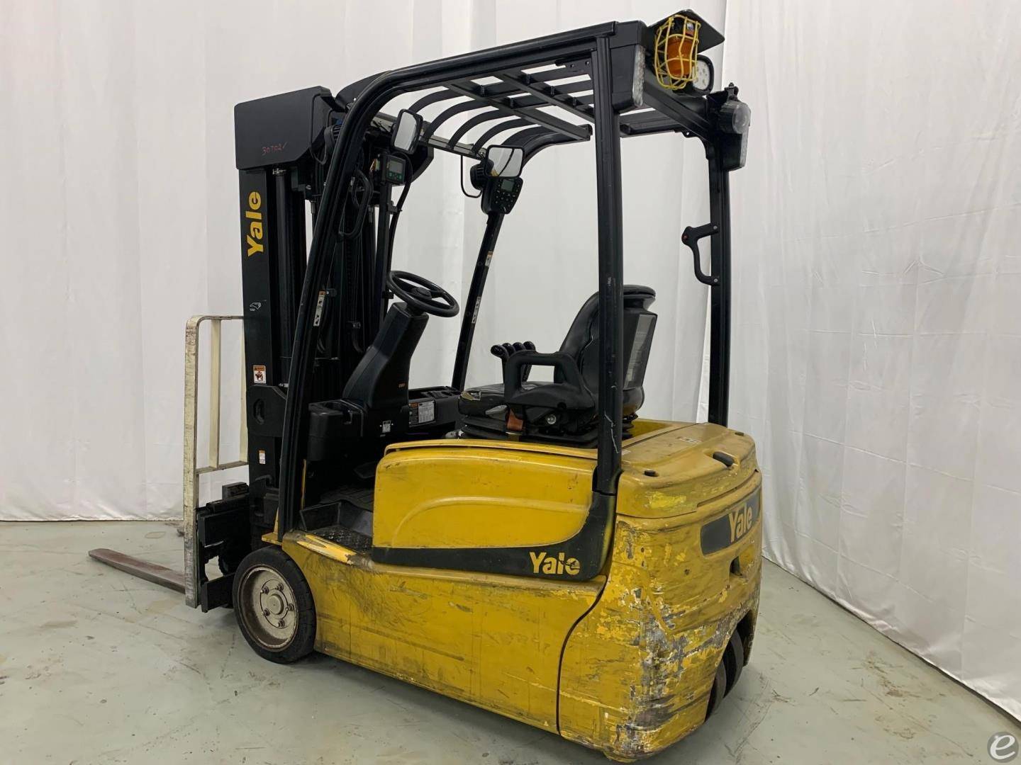 2015 Yale ERP040VT