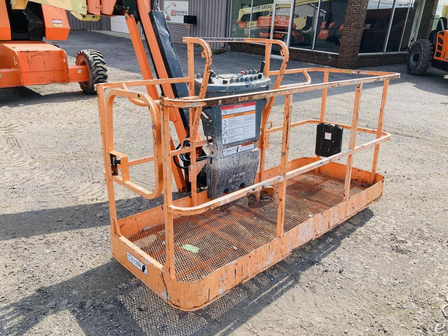 2015 JLG 660SJ