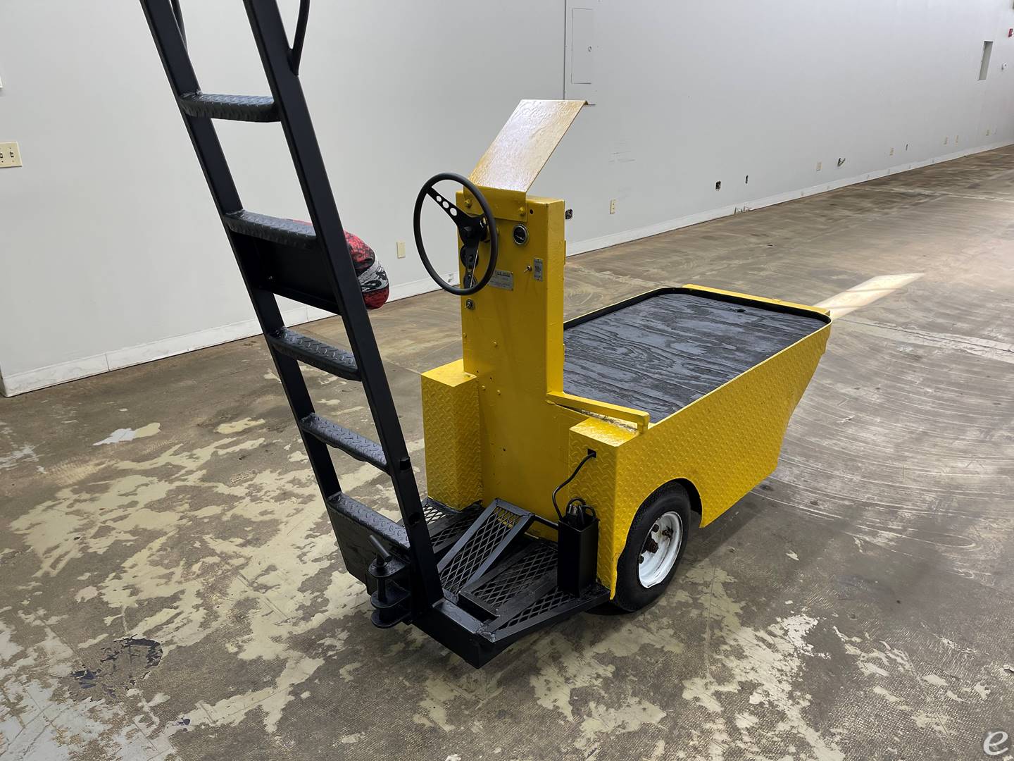 Pack Mule SC750 Personnel & Burden Carriers