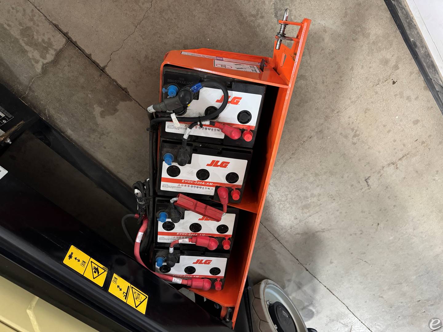 2023 JLG ES2646