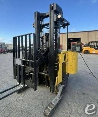 2012 Hyundai 18BRP-7