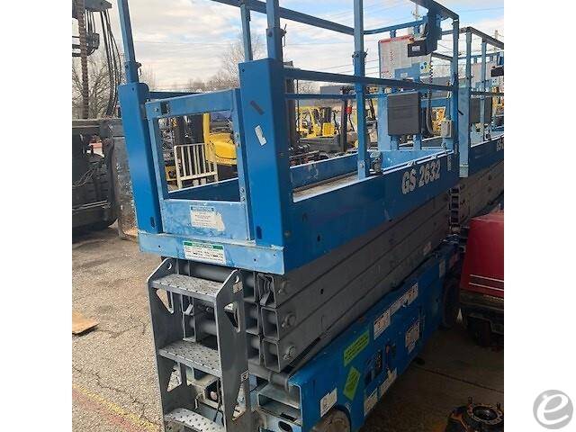 2015 Genie GS-2632 Electric Scissor Lift - 123Forklift