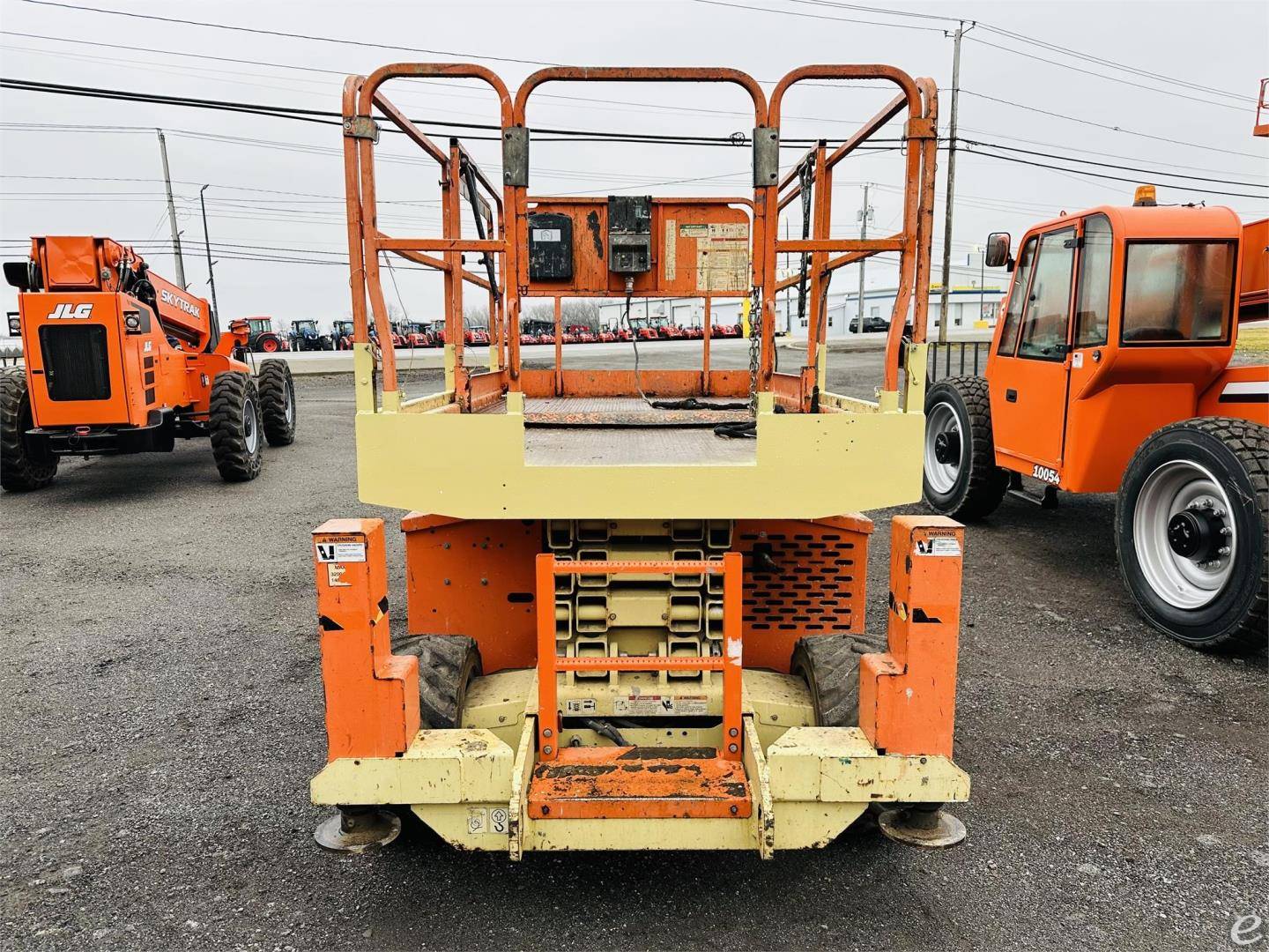 2012 JLG 260MRT