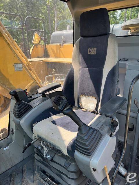 2015 Cat 326FL
