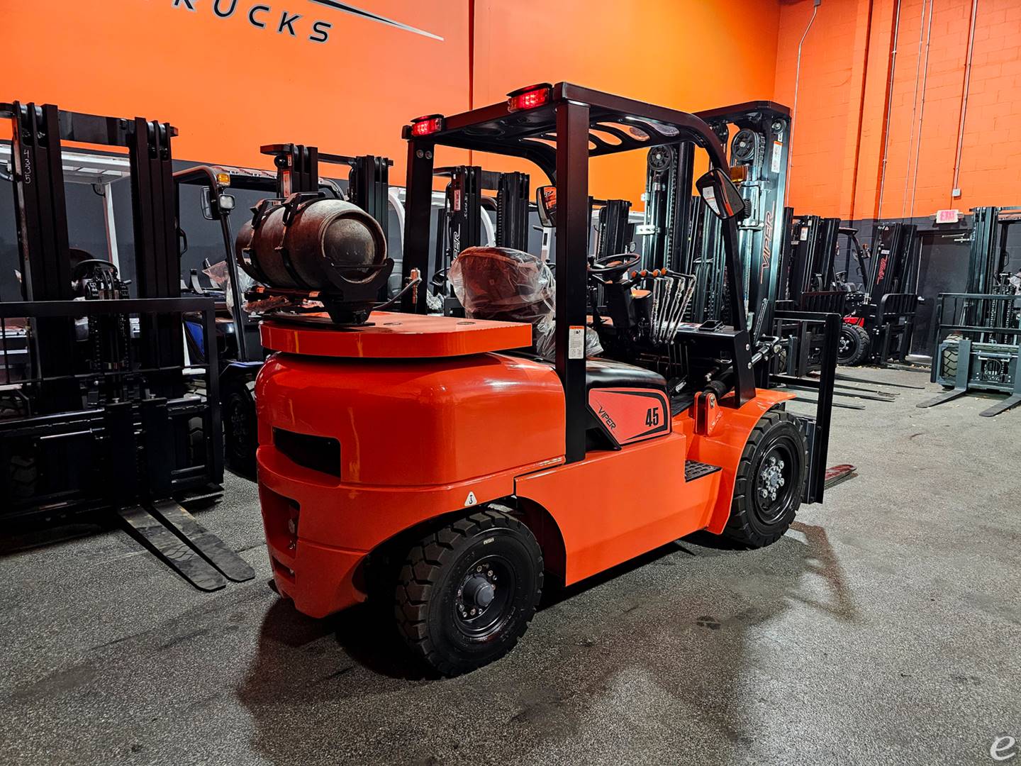 2026 Viper Lift Trucks FY45