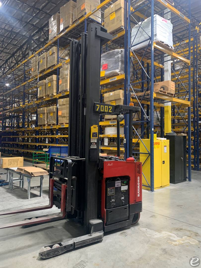 2006 Raymond EASI DR30TT Electric Reach Truck - 123Forklift
