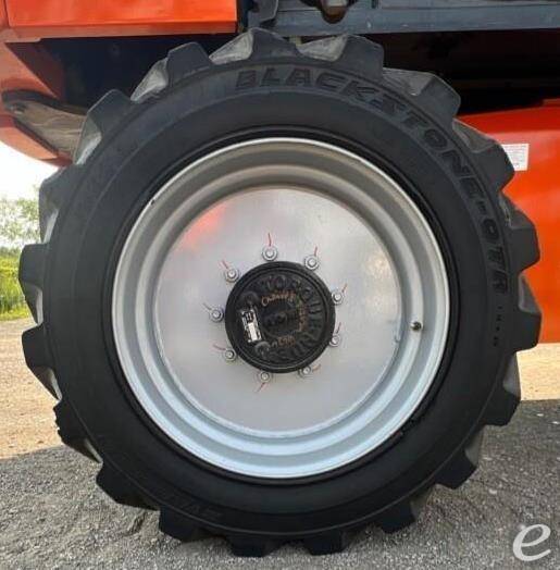 2014 JLG 600S