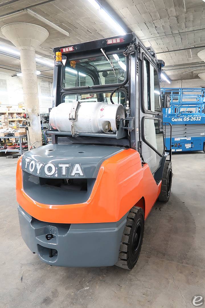 2013 Toyota  LP Gas Forklift - 123Forklift