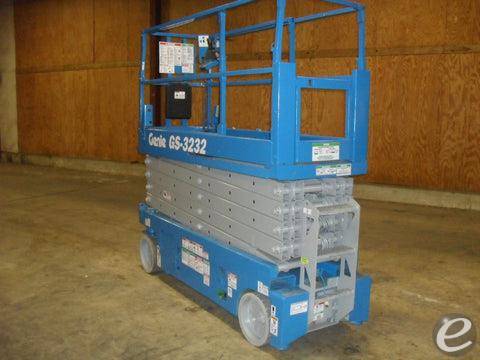 2008 Genie GS3232