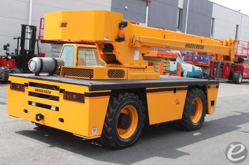 2011 Broderson IC200-3F