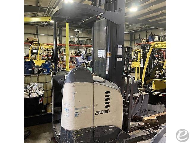  Crown RR5200 Electric Reach Truck - 123Forklift
