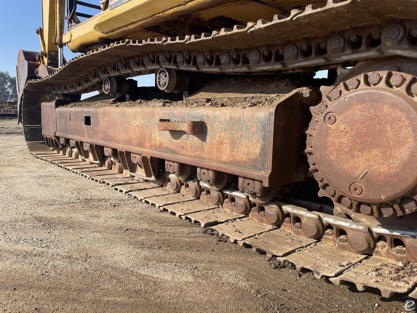1992 Cat 330L