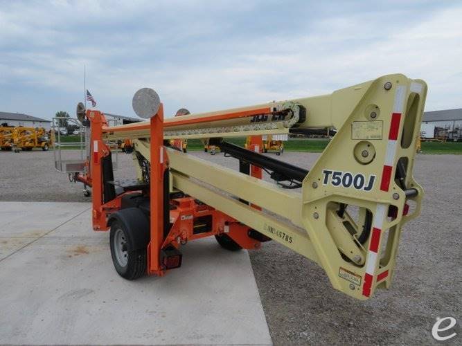 2021 JLG T500J