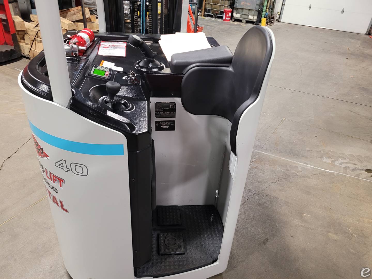 2022 Unicarriers SCX40N