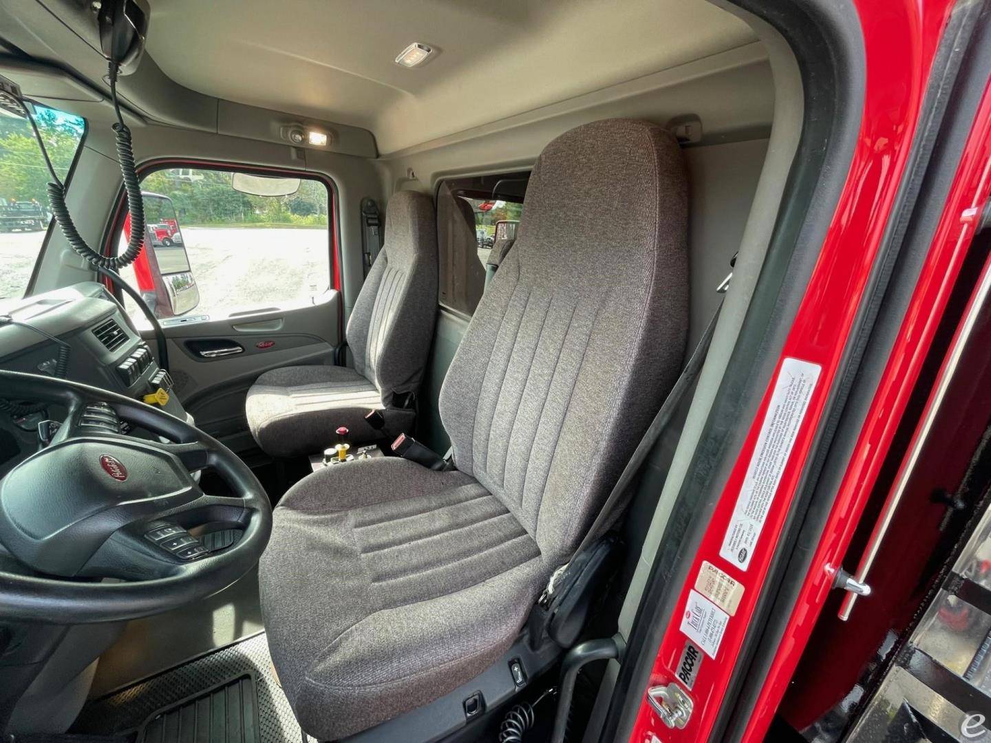 2021 Peterbilt 567