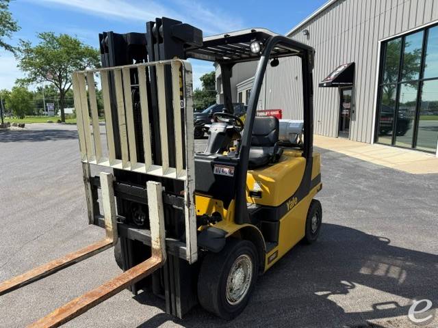 2021 Yale GLP050VXNEAE084