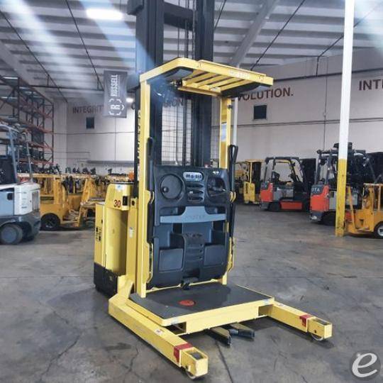 2018 Hyster R30XMA3 Electric Order Picker - 123Forklift