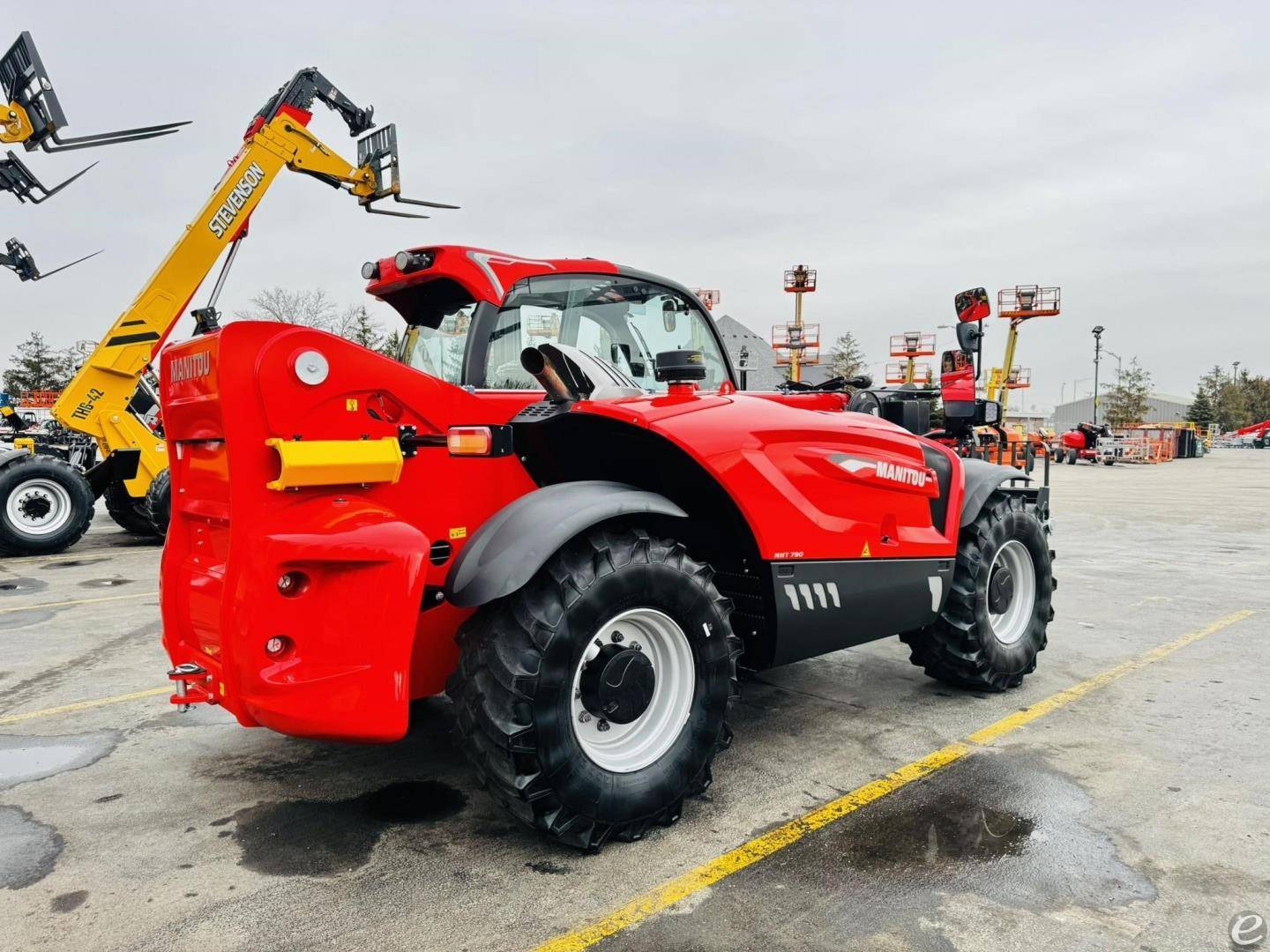 2025 Manitou MHT790