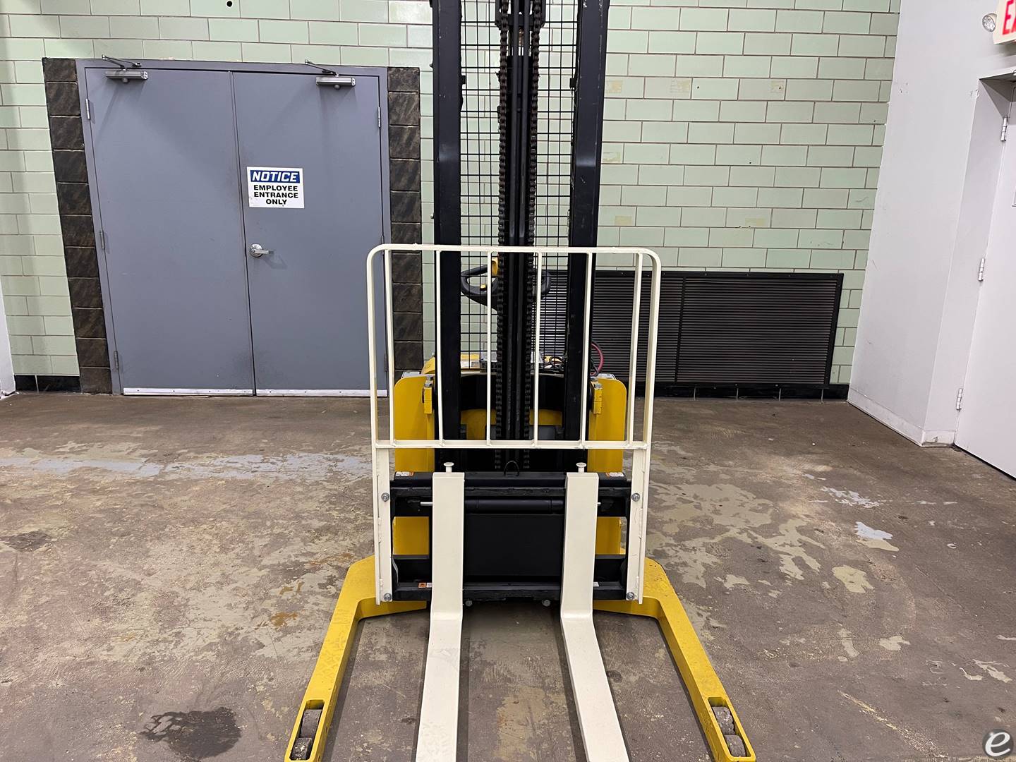 2015 Yale MSW040SF