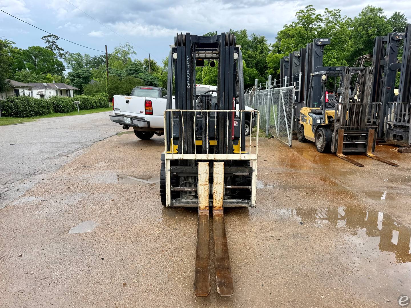 2017 Yale GDP060VX