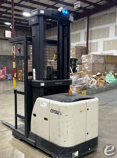 2019 Crown SP3520-30