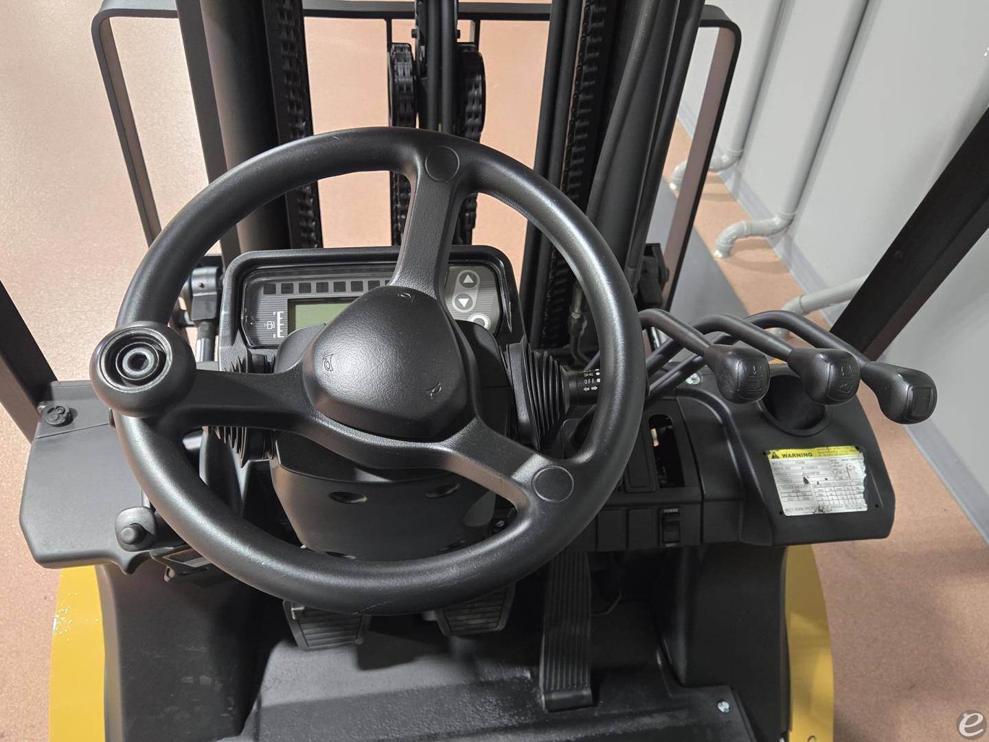 2020 Mitsubishi FG25N