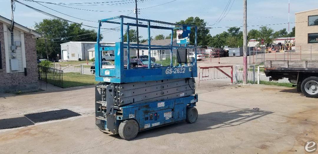 2012 Genie GS2632
