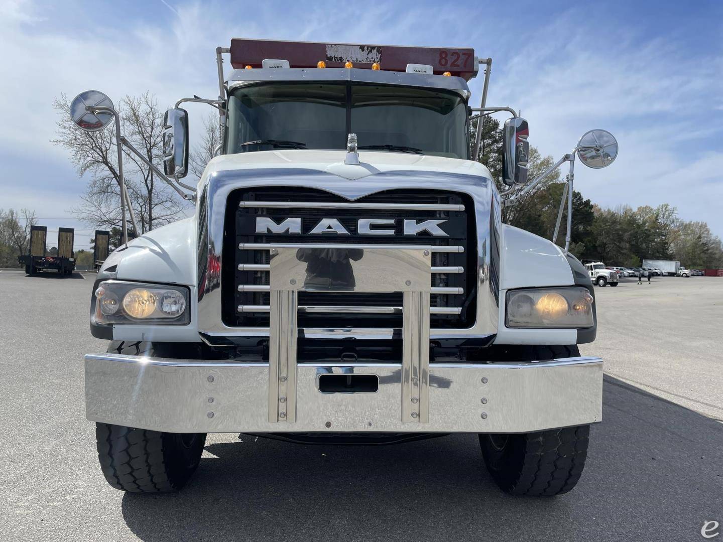 2020 Mack GRANITE 64FR