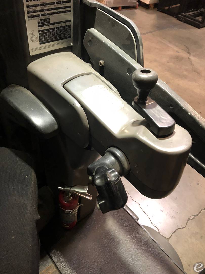 2011 Raymond 970-CSR30T