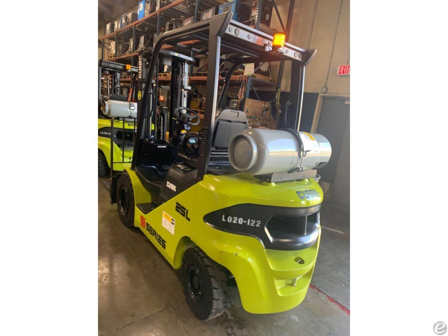 2020 Clark S25L