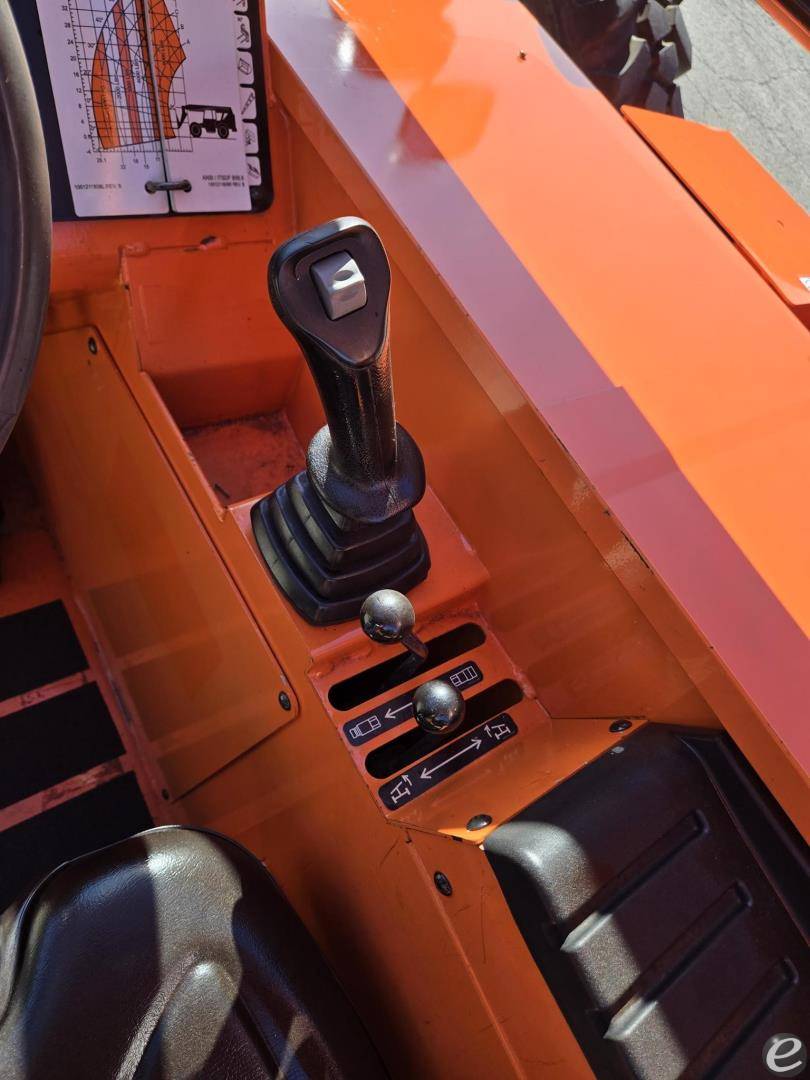 2019 Skytrak 6042