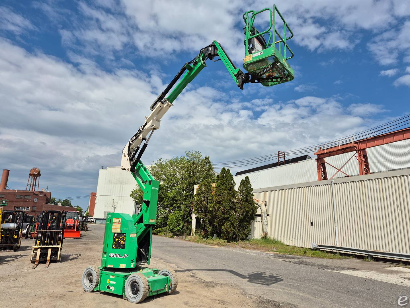 2015 JLG E300AJP