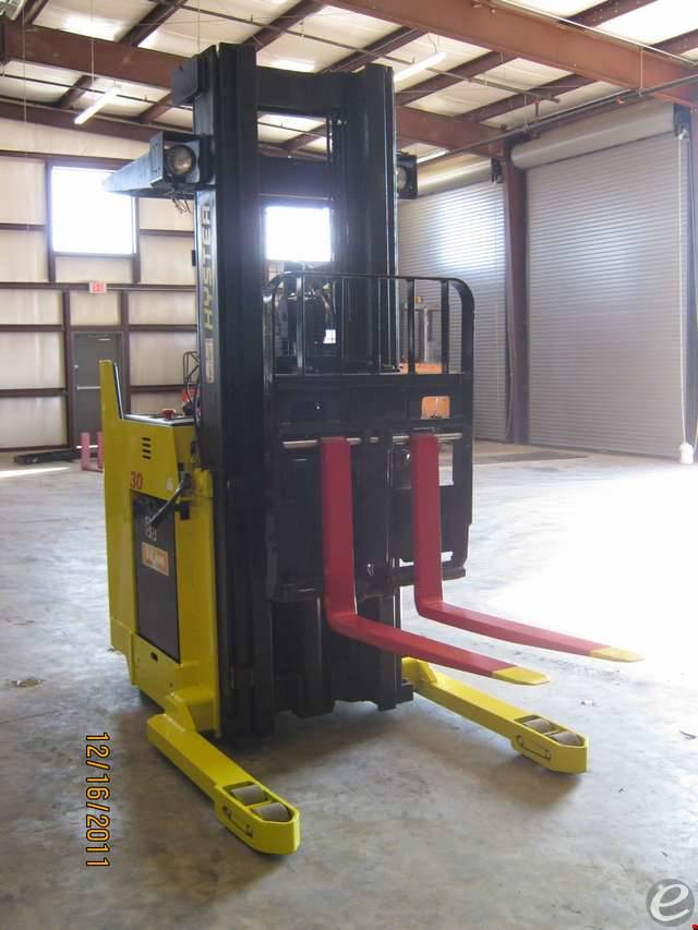2000 Hyster N30XMDR-240