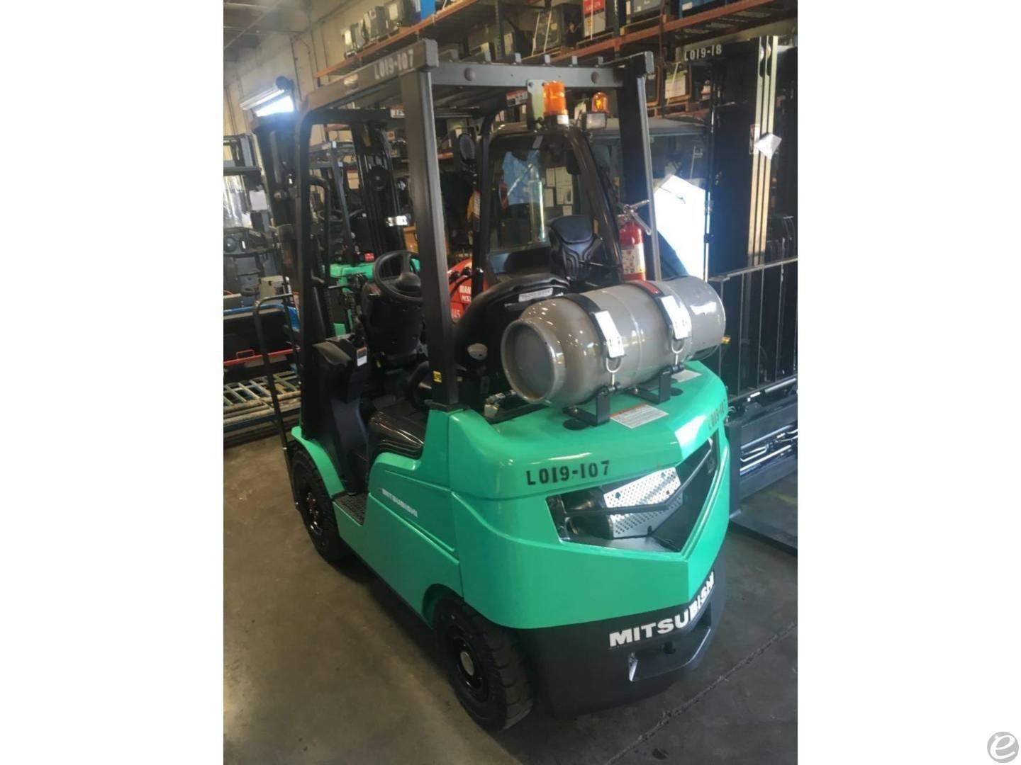 2019 Mitsubishi FG18N