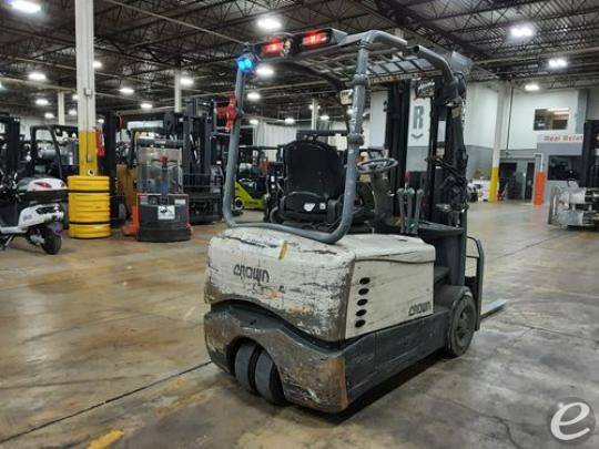 2017 Crown SC5245-40 Electric Forklift - 123Forklift