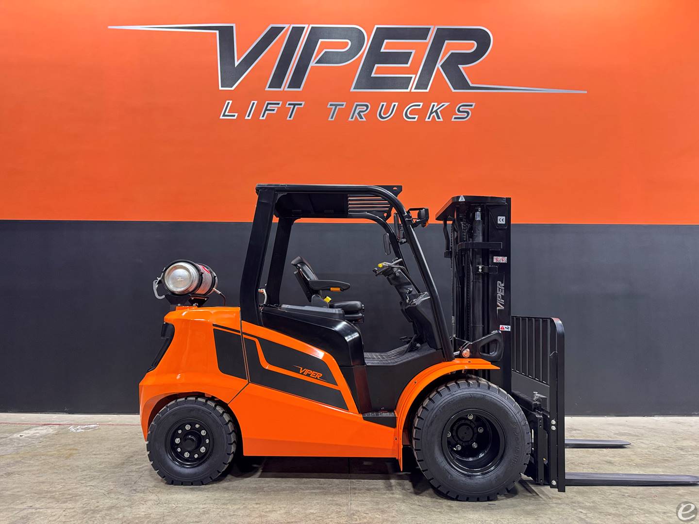 2026 Viper Lift Trucks Y50F