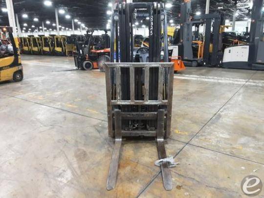 2019 Yale GLP030 LP Gas Forklift - 123Forklift