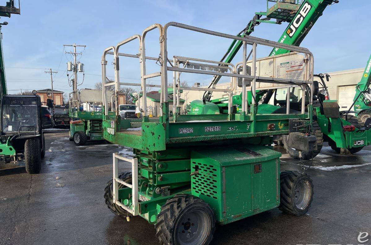 2013 JLG 260MRT Dual Fuel Scissor Lift - 123Forklift