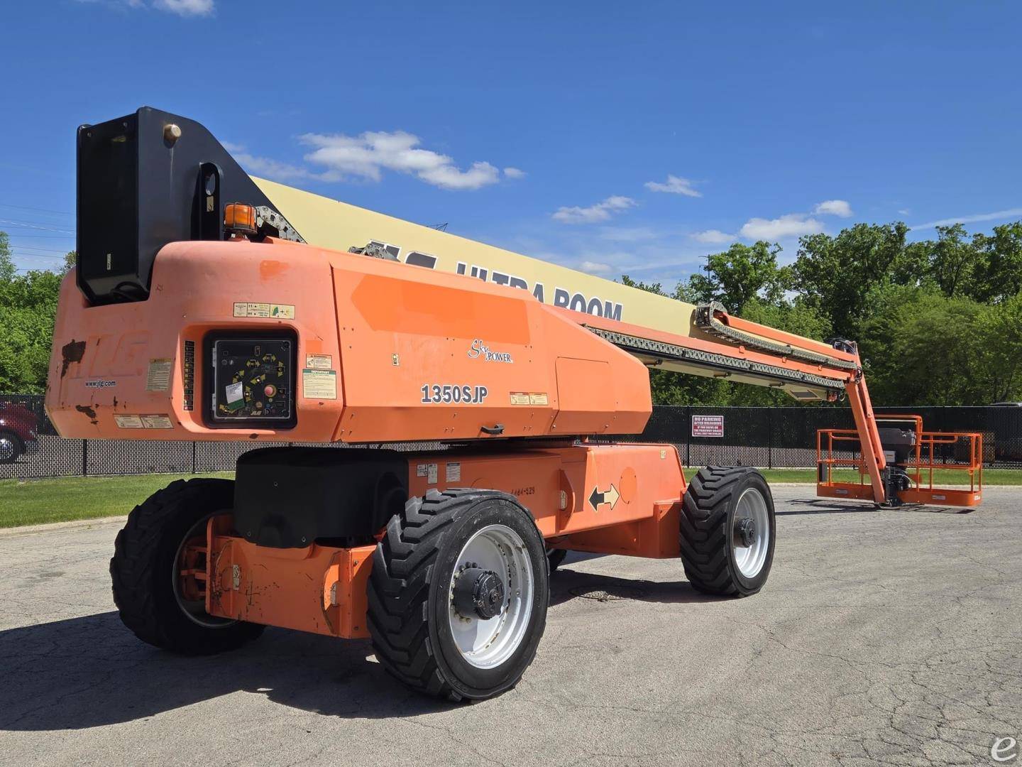 2008 JLG 1350SJP