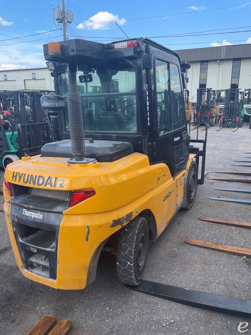 2018 Hyundai 45D-9