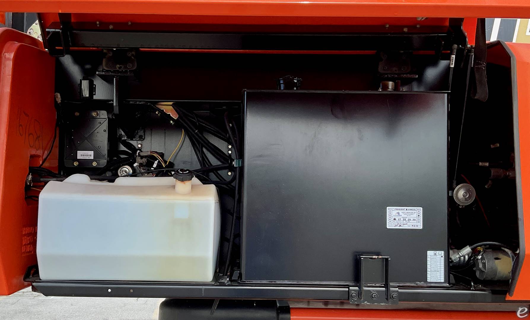 2021 JLG 1350SJP