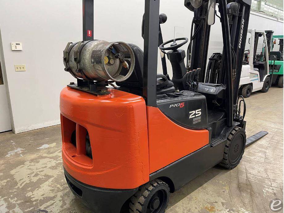 2012 Doosan GC25E-5 LP Gas Forklift - 123Forklift