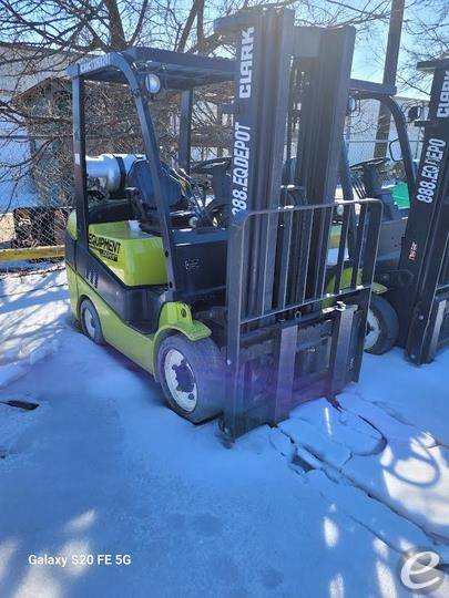2018 Clark C30CL