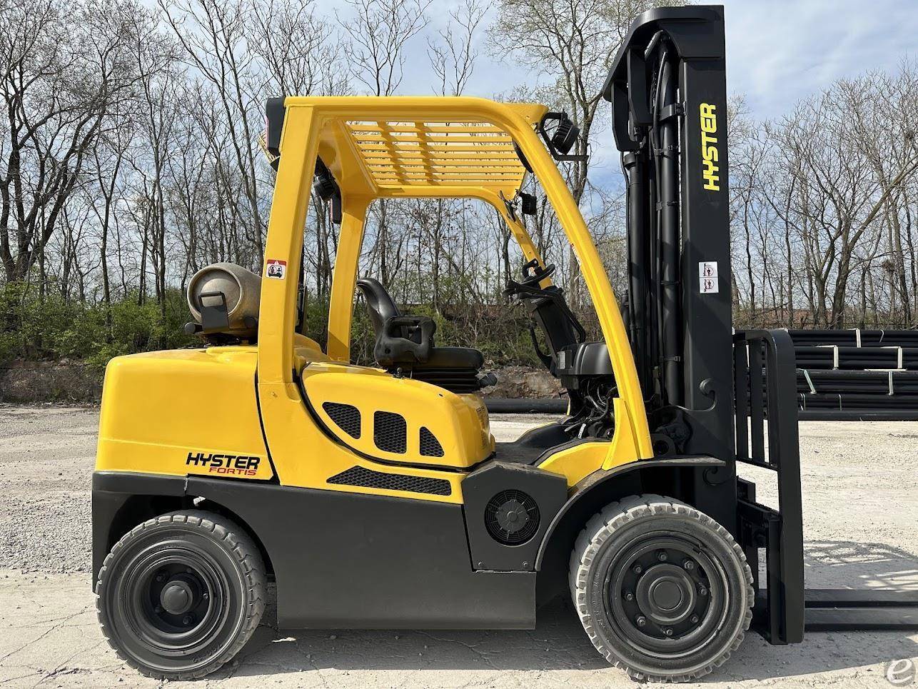 2016 Hyster H80FT LP Gas Forklift